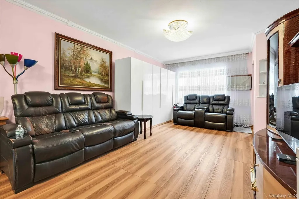 6154 77th Place Middle Village NY 11379