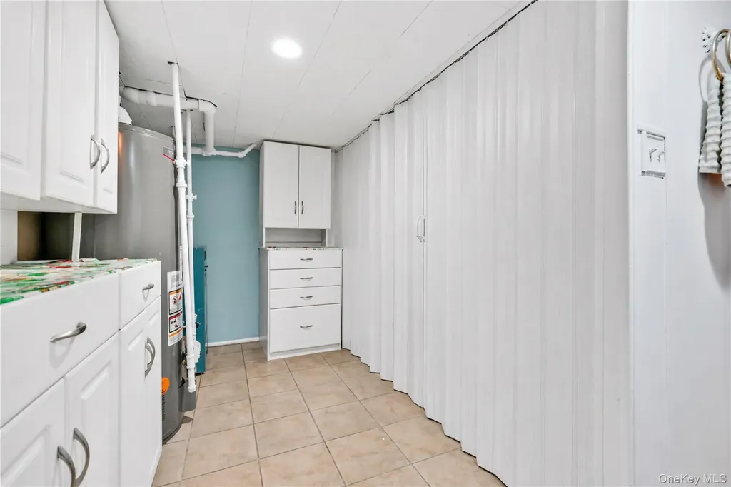 6154 77th Place Middle Village NY 11379