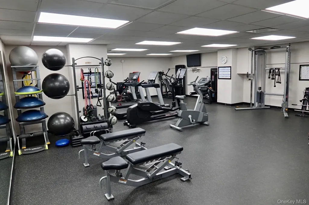 25 Neptune Boulevard Long Beach NY 11561