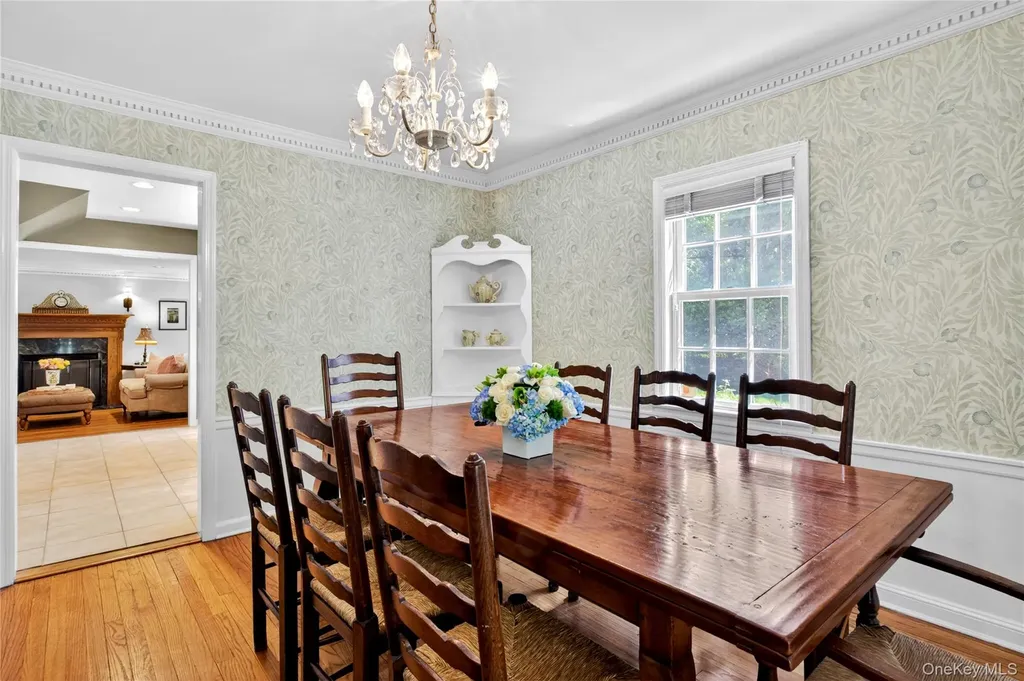 34 Longridge Road Manhasset NY 11030