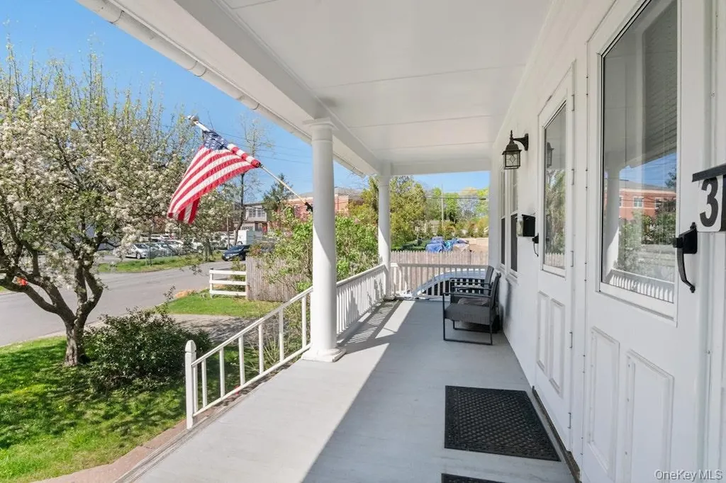 3 Elm Street Chappaqua NY 10514