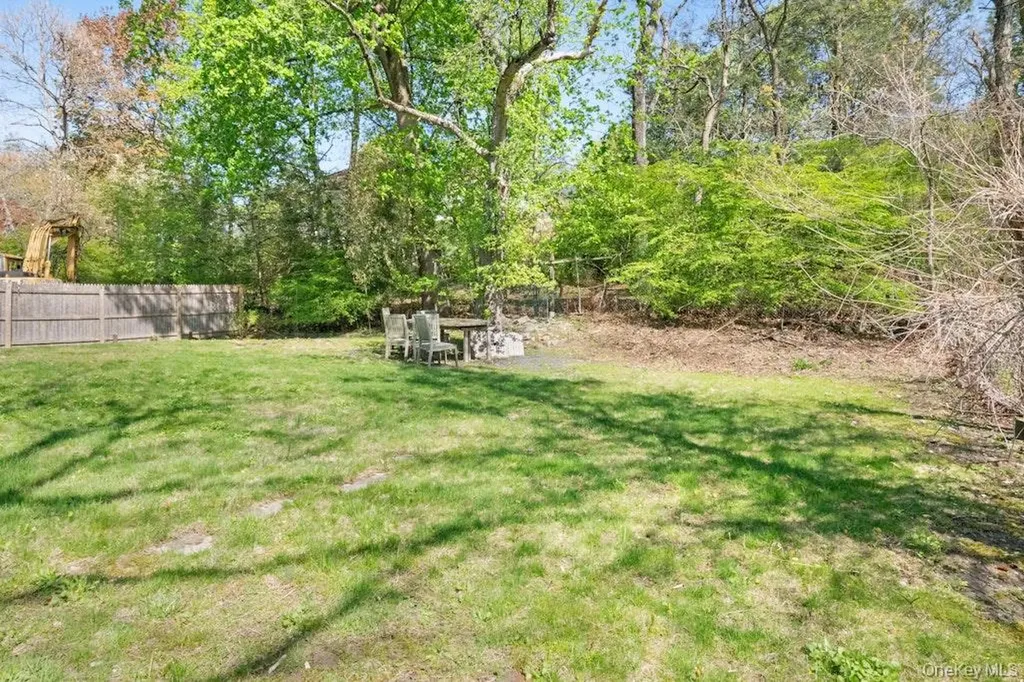 3 Elm Street Chappaqua NY 10514