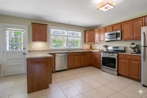 3 Elm Street Chappaqua NY 10514
