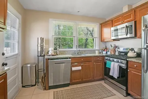 3 Elm Street Chappaqua NY 10514