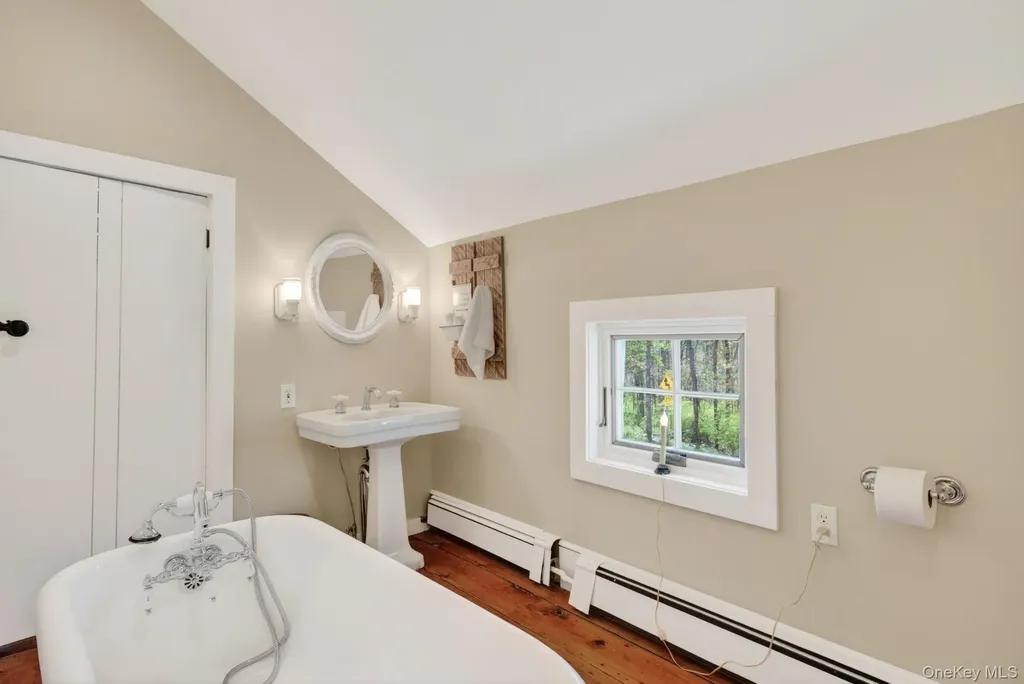 1429 Jackson Corners Road Red Hook NY 12571
