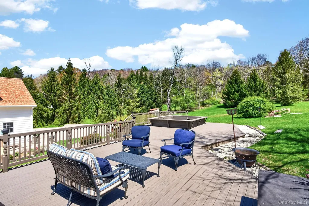 1429 Jackson Corners Road Red Hook NY 12571
