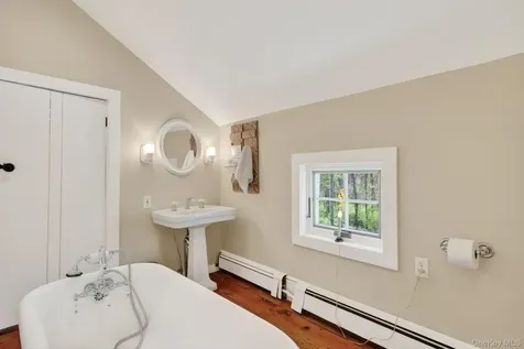 1429 Jackson Corners Road Red Hook NY 12571