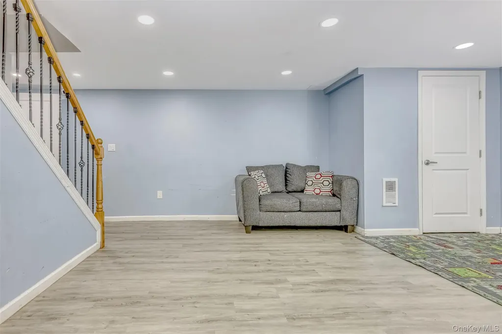 1 Hillside Avenue Monsey NY 10952