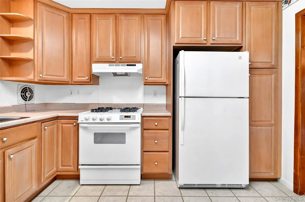 27 Hastings Lane Stony Point NY 10980