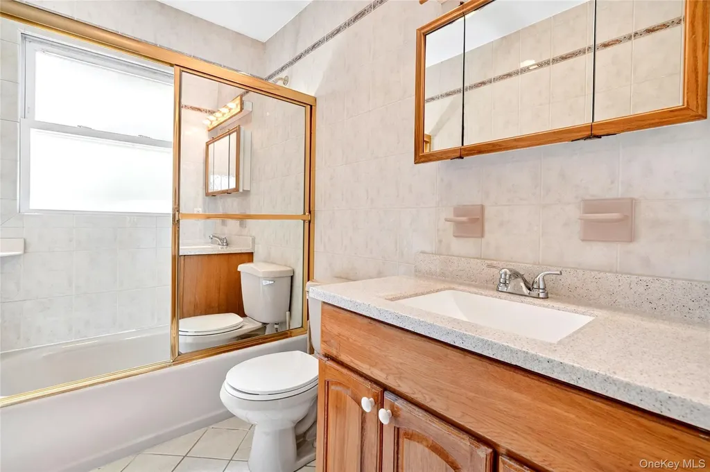 27 Hastings Lane Stony Point NY 10980