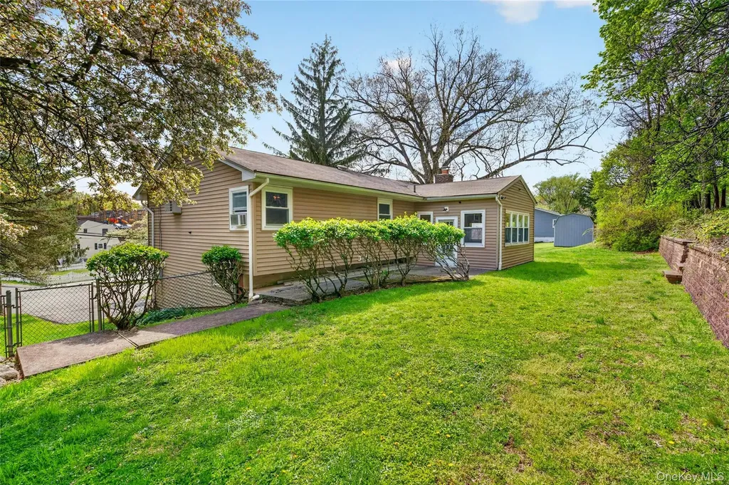 27 Hastings Lane Stony Point NY 10980