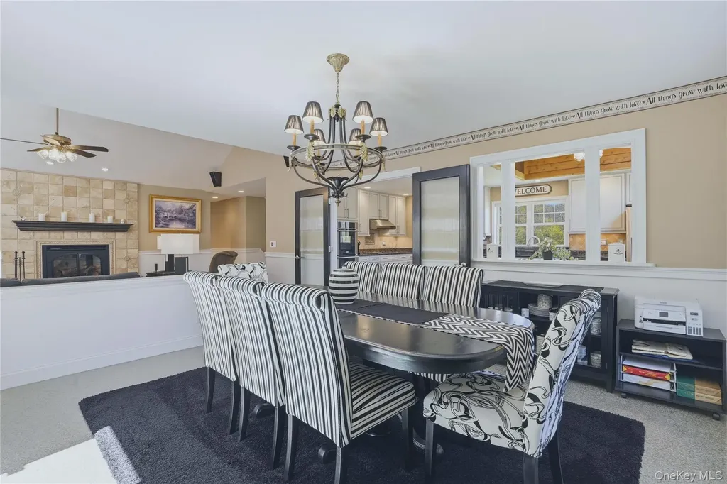 21 Nicole Way Mahopac NY 10541