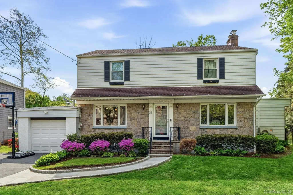 36 Stratford Road New Rochelle NY 10804