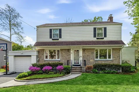 36 Stratford Road New Rochelle NY 10804