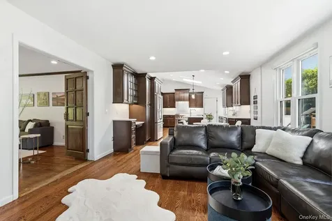 36 Stratford Road New Rochelle NY 10804