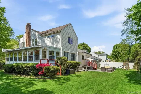 36 Stratford Road New Rochelle NY 10804