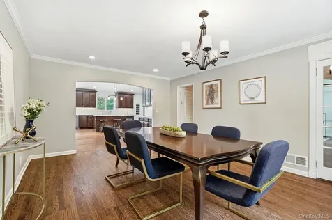 36 Stratford Road New Rochelle NY 10804