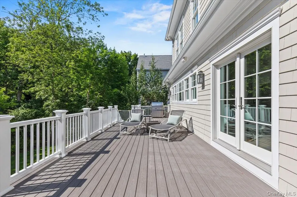 81 Wappanocca Avenue Rye NY 10580