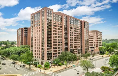 4 Martine Avenue White Plains NY 10606
