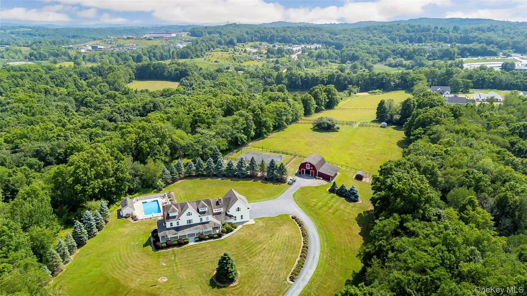 32 Old Chester Road Goshen NY 10924