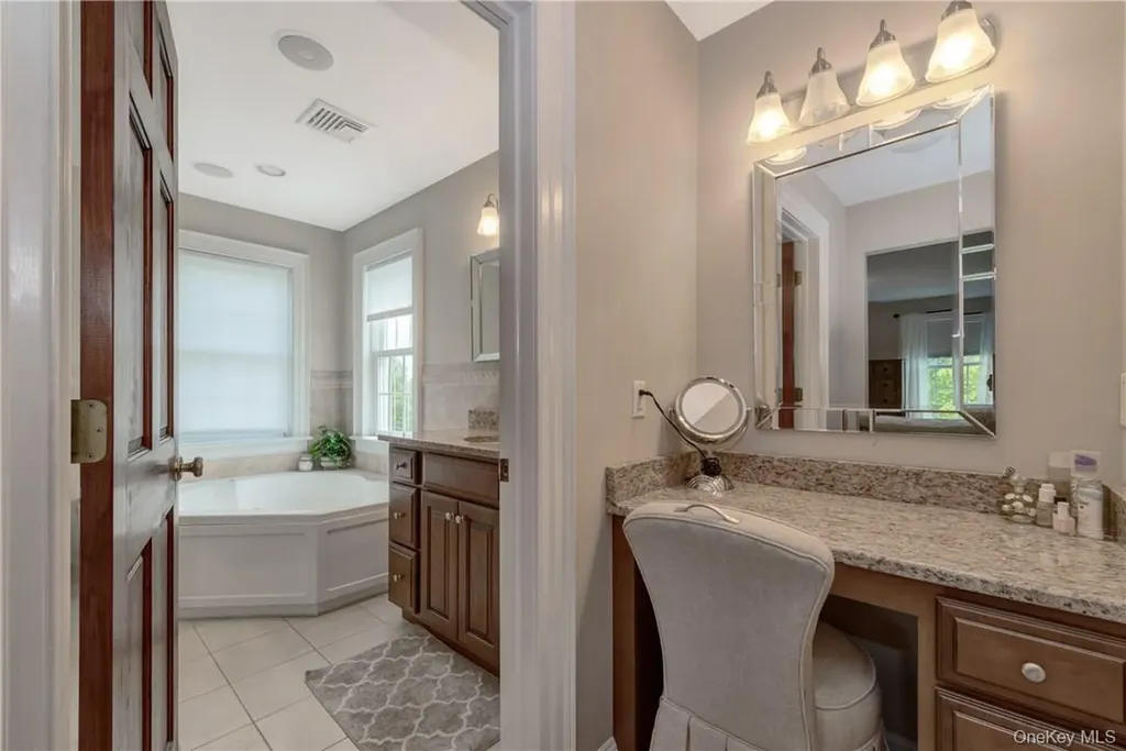 32 Old Chester Road Goshen NY 10924