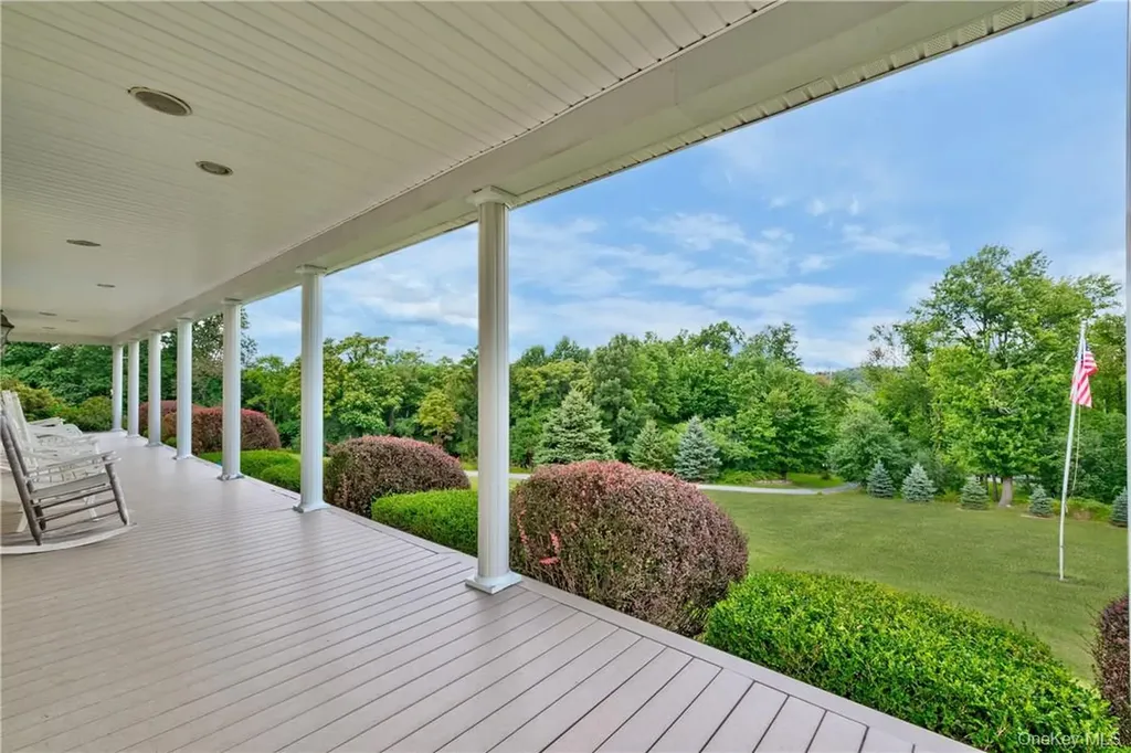 32 Old Chester Road Goshen NY 10924