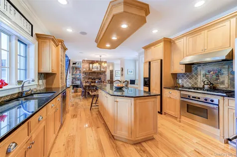 32 Old Chester Road Goshen NY 10924