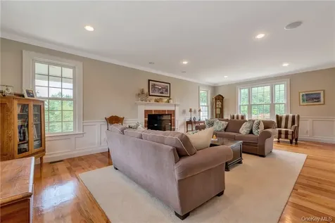 32 Old Chester Road Goshen NY 10924