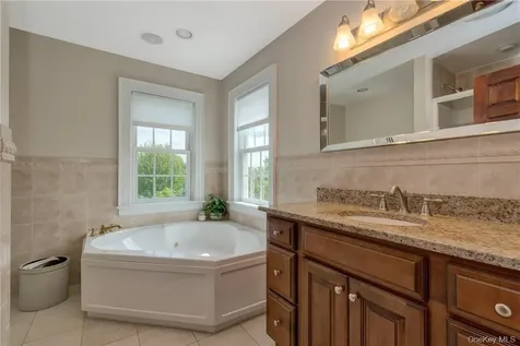 32 Old Chester Road Goshen NY 10924