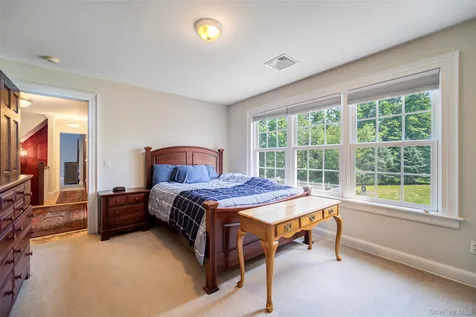 32 Old Chester Road Goshen NY 10924