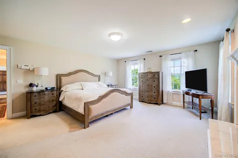 32 Old Chester Road Goshen NY 10924