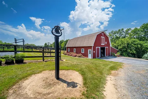 32 Old Chester Road Goshen NY 10924