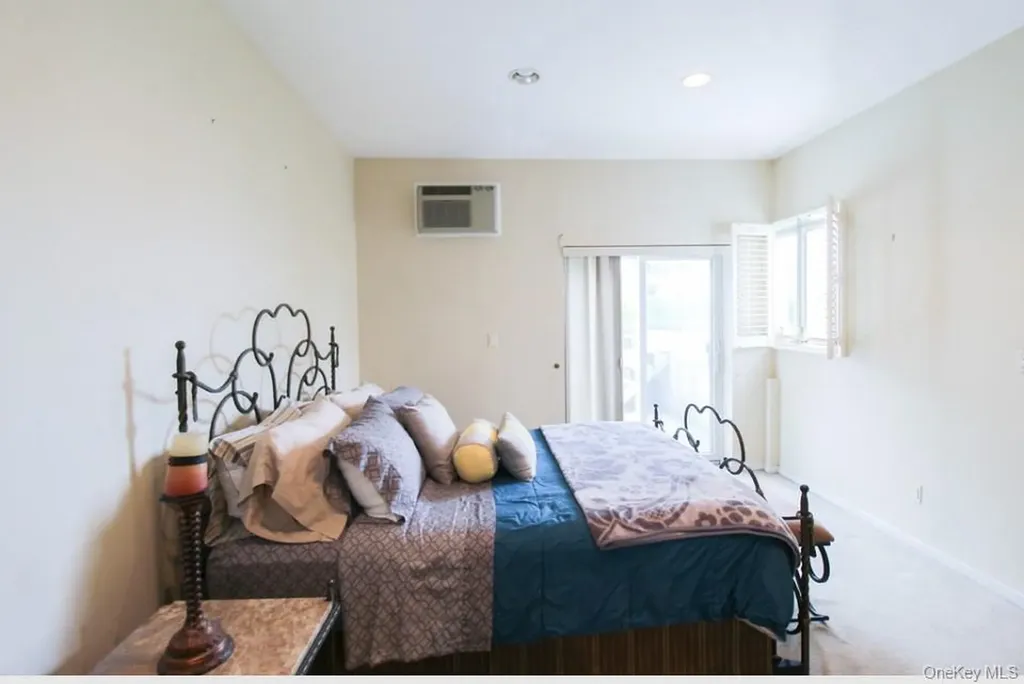 2716 Schurz Avenue Bronx NY 10465