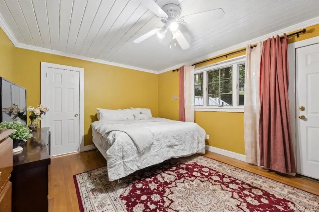 23 Colonial Drive Smithtown NY 11787