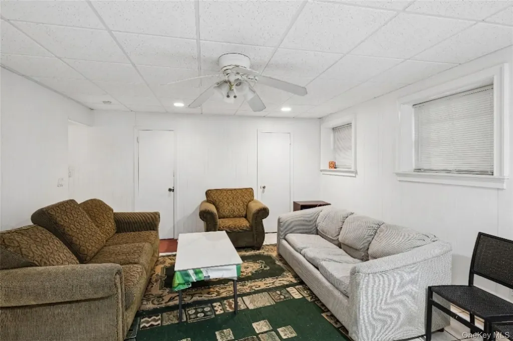 23 Colonial Drive Smithtown NY 11787