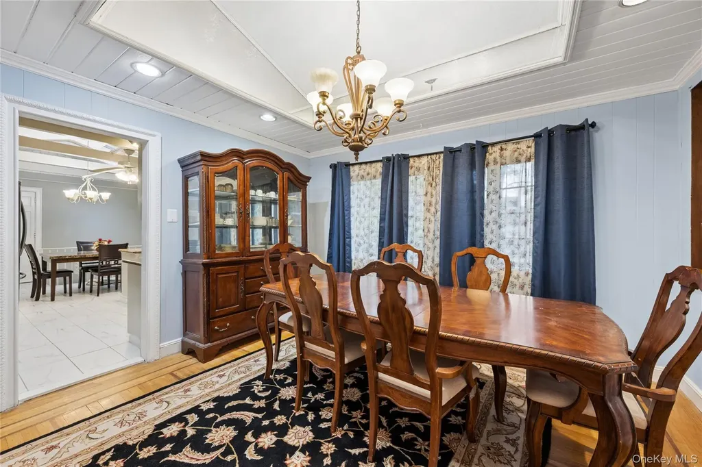 23 Colonial Drive Smithtown NY 11787