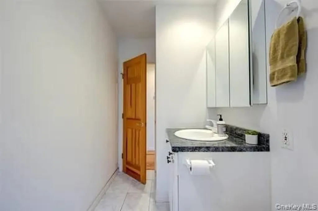 16032 11th Avenue Whitestone NY 11357