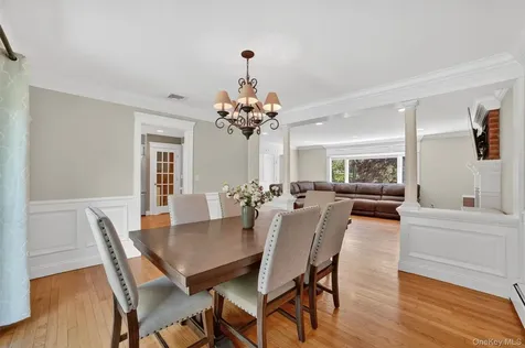 8 Aspen Way Thornwood NY 10594