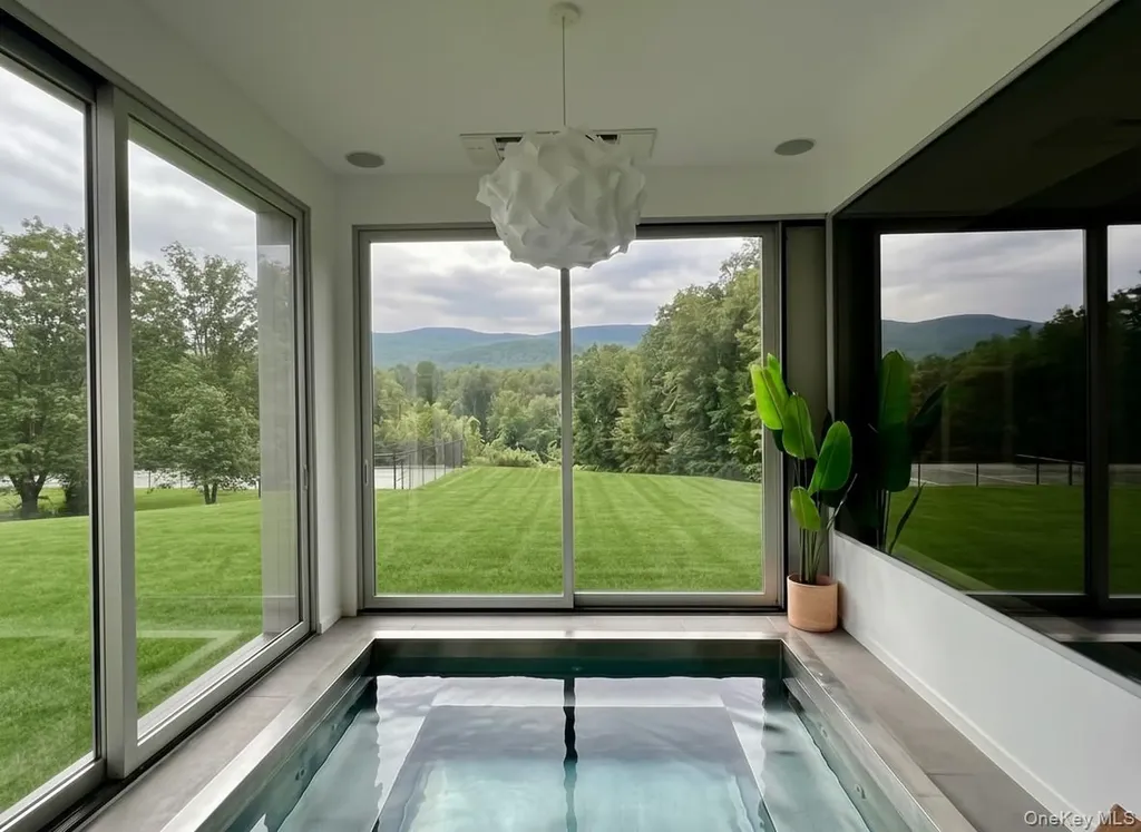 33 Ford Road Chatham NY 12136