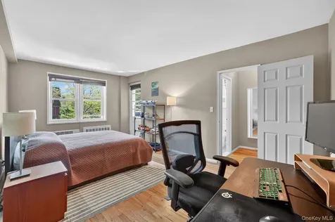 30 E Hartsdale Avenue Hartsdale NY 10530