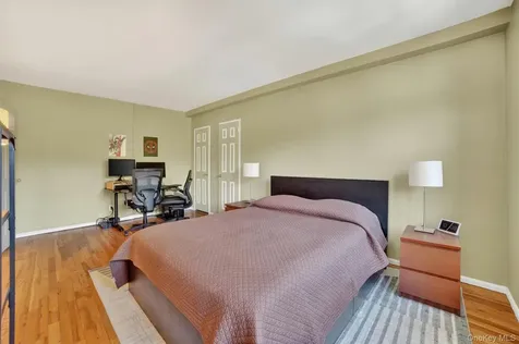 30 E Hartsdale Avenue Hartsdale NY 10530