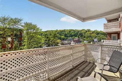 30 E Hartsdale Avenue Hartsdale NY 10530