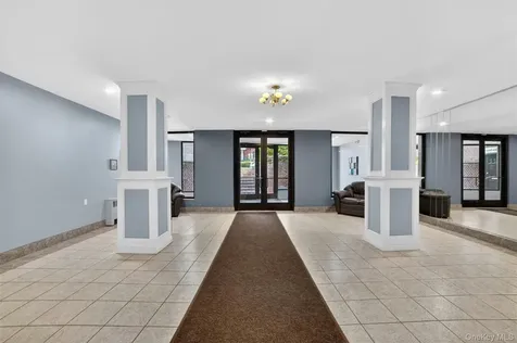 30 E Hartsdale Avenue Hartsdale NY 10530
