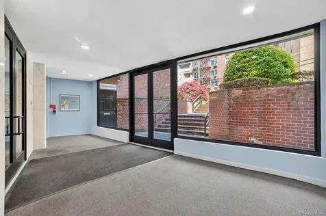 30 E Hartsdale Avenue Hartsdale NY 10530