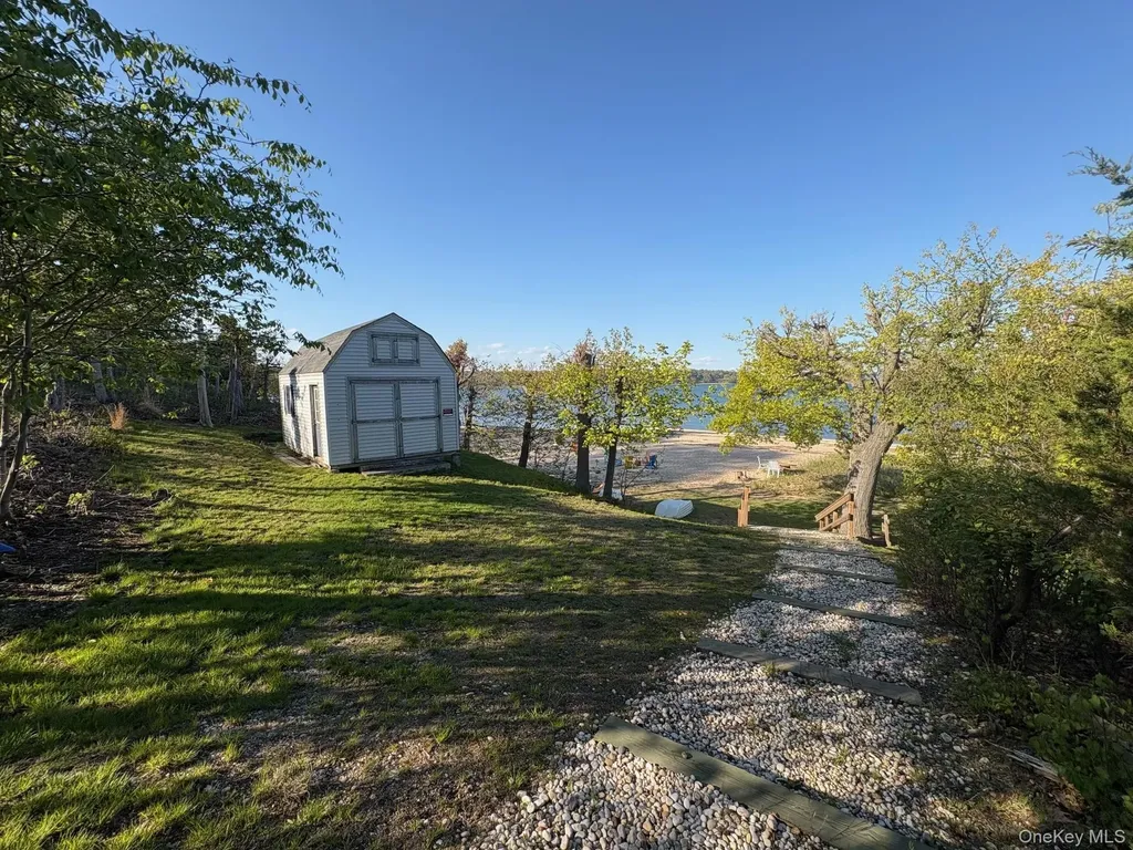 6 Lloyd Haven Drive Lloyd Harbor NY 11743