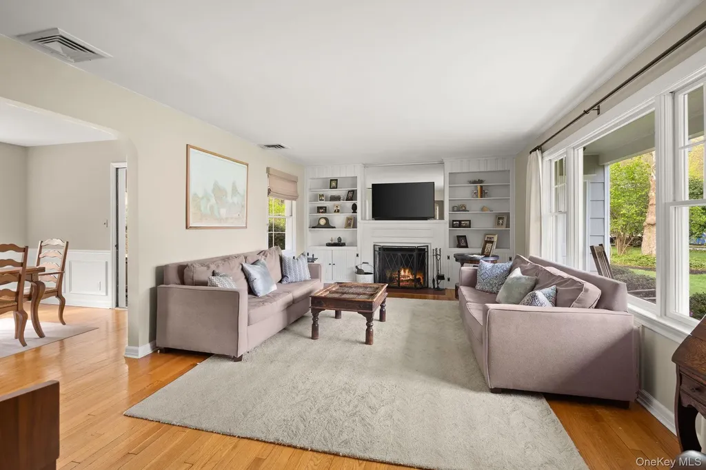 6 Lloyd Haven Drive Lloyd Harbor NY 11743