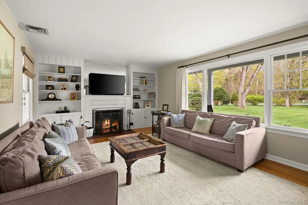 6 Lloyd Haven Drive Lloyd Harbor NY 11743
