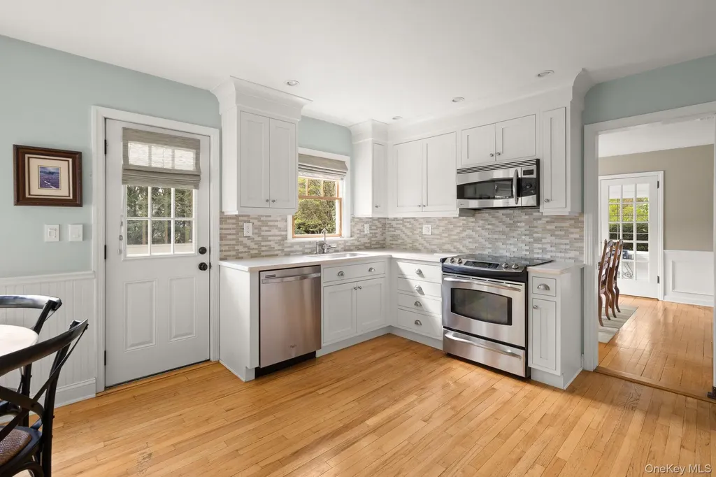 6 Lloyd Haven Drive Lloyd Harbor NY 11743