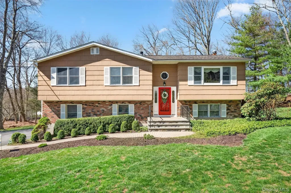 73 Colonel Enoch Drive Carmel NY 10512