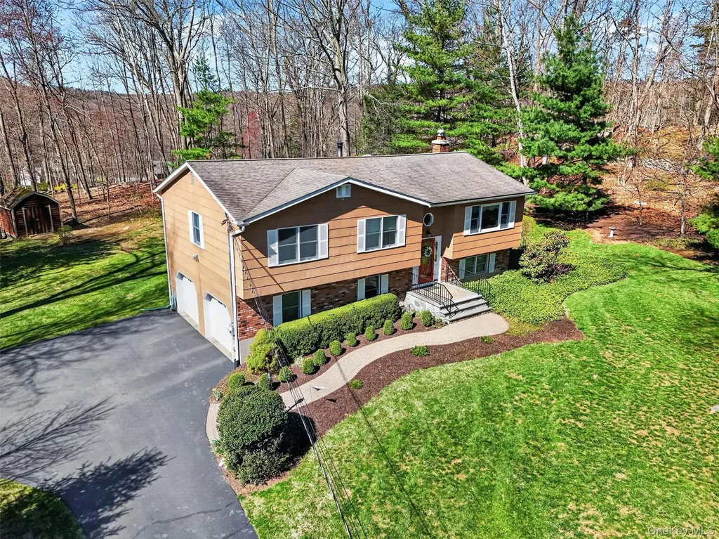 73 Colonel Enoch Drive Carmel NY 10512